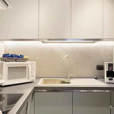 Apartman Soleluna *